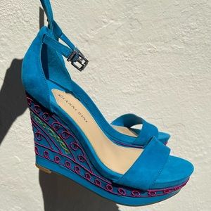 Gianni Bini Blue Suede Wedges